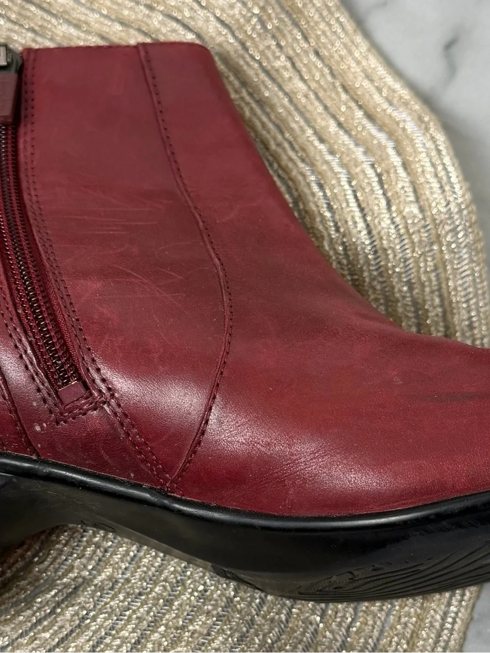 Dansko Dark Cherry Red Leather Ankle Booties Buckle Heeled Comfort Boots EU 40